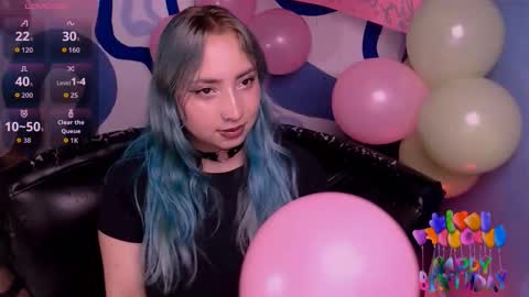 Iris Smile  independent model online show from January 8, 8:33 pm