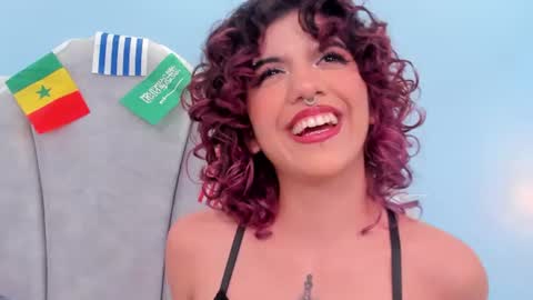 Eva  online show from June 27, 5:12 am