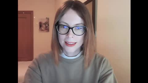 Snapshot of eva_cutesmile chatting on February 5, 8:46 pm Eva online show from February 5, 8:46 pm