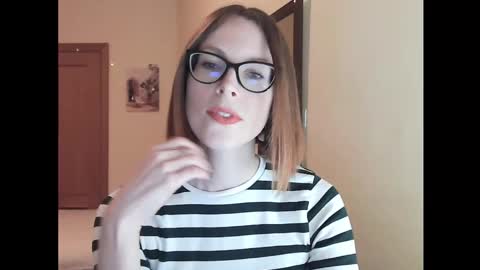 Snapshot of eva_cutesmile chatting on February 28, 7:37 pm Eva online show from February 28, 7:37 pm