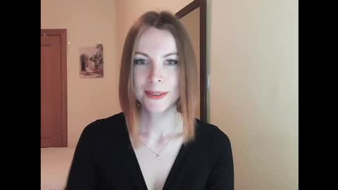 Snapshot of eva_cutesmile chatting on March 31, 5:35 pm Eva online show from March 31, 5:35 pm