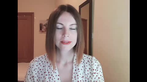 Snapshot of eva_cutesmile chatting on April 27, 9:24 pm Eva online show from April 27, 9:24 pm