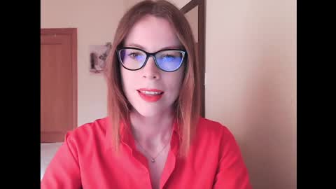 Snapshot of eva_cutesmile chatting on April 28, 5:51 pm Eva online show from April 28, 5:51 pm
