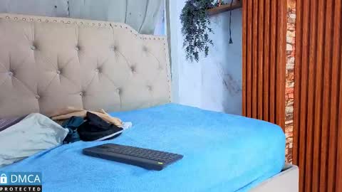 eva delight online show from January 10, 11:01 am