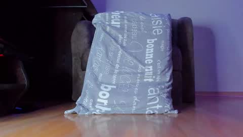 Eva online show from October 17, 11:46 am