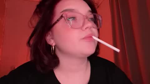 eva_kittenn online show from February 9, 2:32 pm