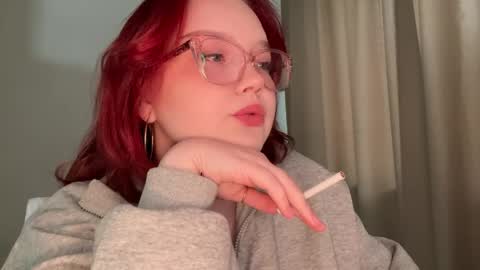 eva_kittenn online show from April 24, 2:30 pm