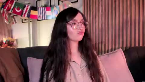 Snapshot of eva_macalliter chatting on July 1, 3:30 am Angelinne online show from July 1, 3:30 am