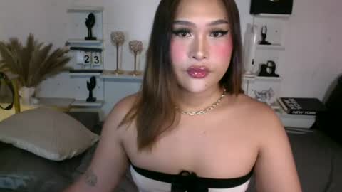 Queen Eva Mazikeen online show from June 23, 8:40 pm