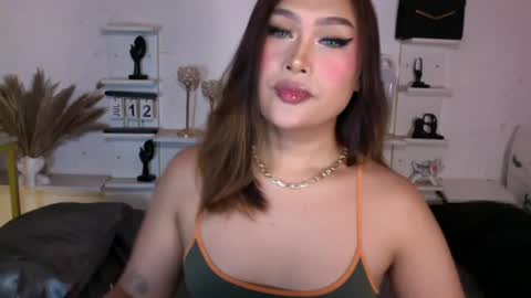 Queen Eva Mazikeen online show from July 12, 8:22 pm