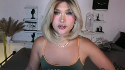 Queen Eva Mazikeen online show from July 26, 8:38 pm