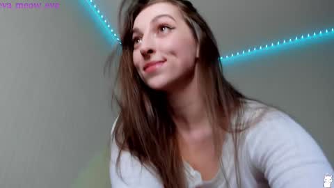eva_meow_eva online show from January 10, 12:17 am