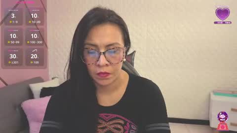 Eva  online show from June 17, 3:13 pm