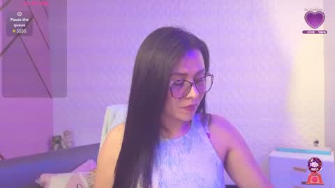 Eva  online show from July 28, 3:32 pm