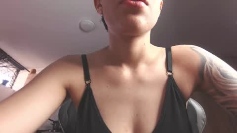 Eva cute online show from June 1, 12:51 pm
