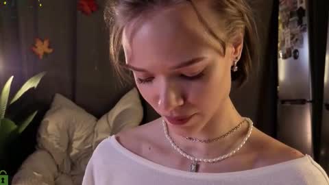 Eva online show from November 8, 5:01 pm