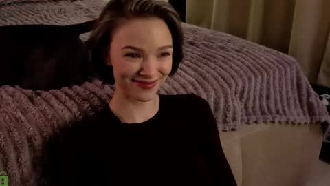 Eva online show from December 16, 5:07 pm