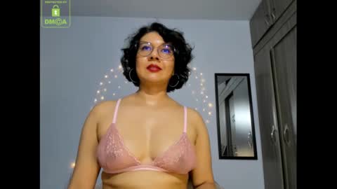 Eva online show from January 14, 8:59 pm