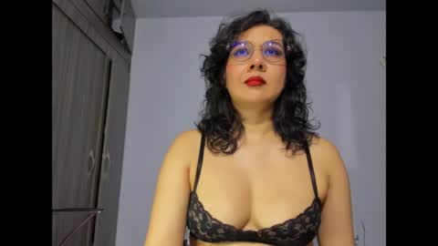Eva online show from July 10, 7:05 pm