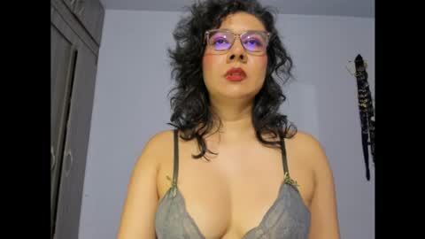 Eva online show from July 27, 10:39 pm