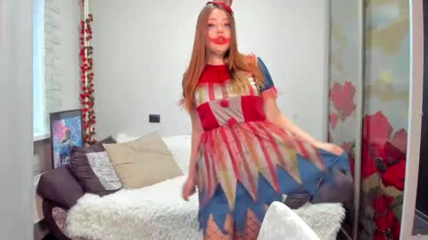 Snapshot of eva_redford chatting on October 31, 1:28 am Eva online show from October 31, 1:28 am