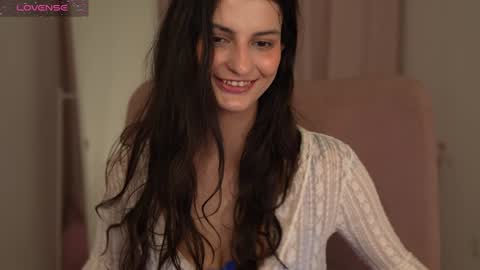 Snapshot of eva_ro chatting on January 25, 4:03 pm EVA online show from January 25, 4:03 pm