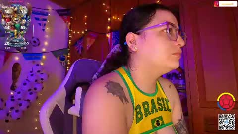 Snapshot of eva_rosse69 chatting on June 19, 12:09 pm Eva online show from June 19, 12:09 pm
