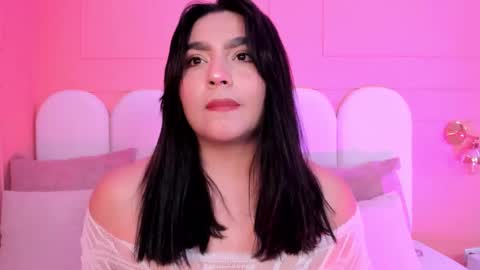 Snapshot of eva_saintt chatting on December 5, 3:59 am eva_saintt online show from December 5, 3:59 am