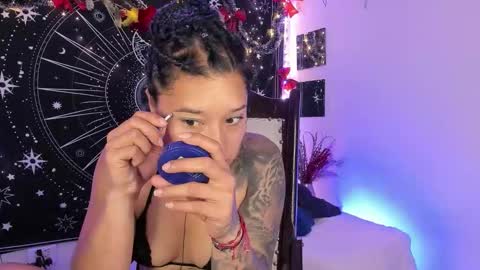 Snapshot of eva_sanderslee chatting on December 14, 8:41 am Eva online show from December 14, 8:41 am