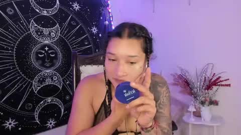 Eva  online show from February 13, 8:54 am