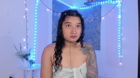 Snapshot of eva_sanderslee chatting on May 7, 10:09 am Eva online show from May 7, 10:09 am