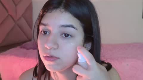Snapshot of eva_sin18 chatting on June 24, 11:26 pm Eva Sin online show from June 24, 11:26 pm