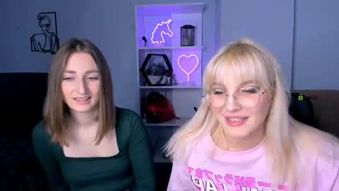 Snapshot of eva_smiith_ chatting on November 6, 6:47 am Eva online show from November 6, 6:47 am