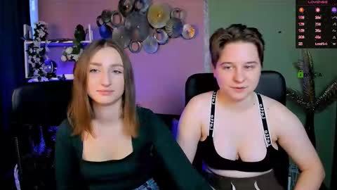 Snapshot of eva_smiith_ chatting on November 13, 8:02 am Eva online show from November 13, 8:02 am