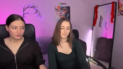 Snapshot of eva_smiith_ chatting on November 20, 8:58 am Eva online show from November 20, 8:58 am