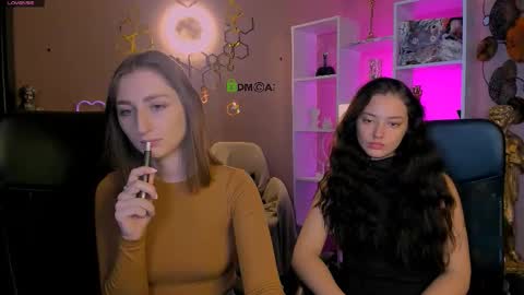 Snapshot of eva_smiith_ chatting on November 26, 6:58 am Eva online show from November 26, 6:58 am