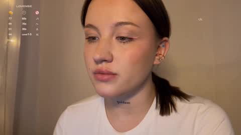 eva_swag online show from February 25, 4:38 pm