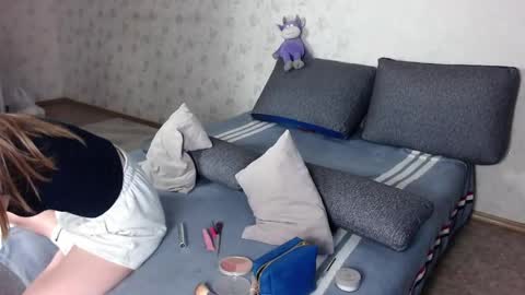 Snapshot of evaa_love_ chatting on May 25, 12:05 am Eva online show from May 25, 12:05 am