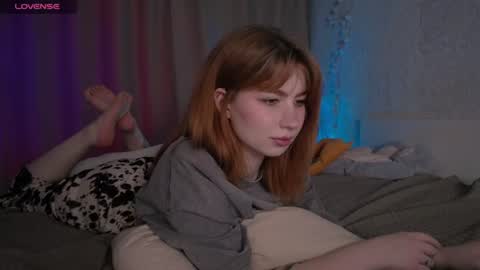 Snapshot of evaa_moonn_ chatting on June 18, 7:08 am Eva online show from June 18, 7:08 am