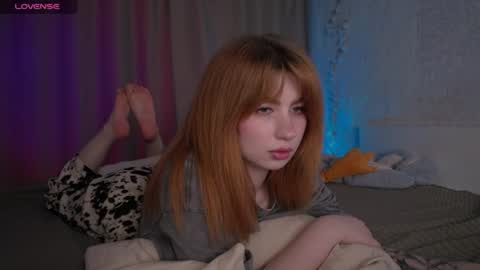Snapshot of evaa_moonn_ chatting on June 18, 10:30 am Eva online show from June 18, 10:30 am
