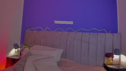 julieth online show from July 6, 7:49 pm