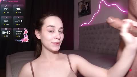 Snapshot of evaandtommi chatting on October 25, 12:23 pm eva and tommie online show from October 25, 12:23 pm