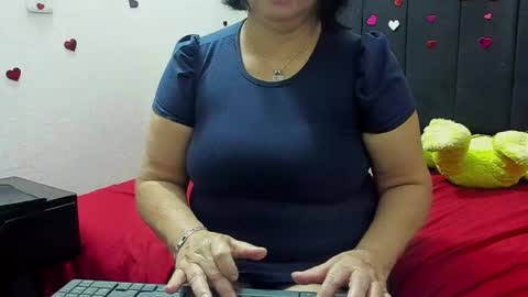 Eva online show from June 8, 1:33 pm