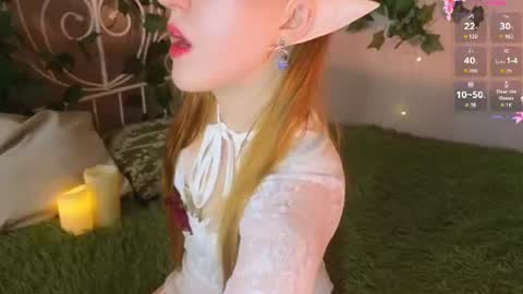 EvaBellea online show from June 28, 8:59 pm