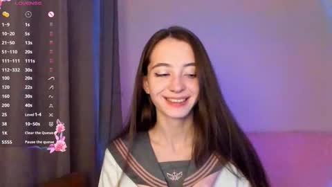 evabradly online show from October 31, 6:53 pm