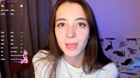 evabradly online show from November 22, 6:51 pm