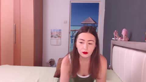 Snapshot of evafromheaven chatting on November 27, 6:48 am Eva online show from November 27, 6:48 am