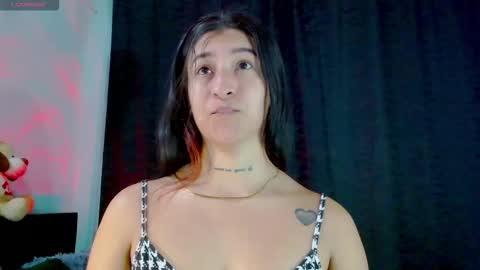 Snapshot of evah_lee chatting on October 15, 3:39 am Evah Lee online show from October 15, 3:39 am