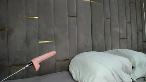 Snapshot of evalims chatting on November 30, 3:49 pm EVA online show from November 30, 3:49 pm