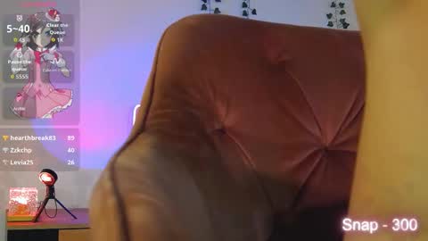 Snapshot of evalone2 chatting on March 8, 2:04 am Eva online show from March 8, 2:04 am